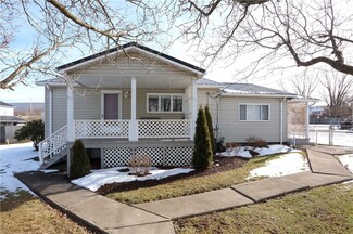92 Kyle Ave, Fairchance, PA 15436