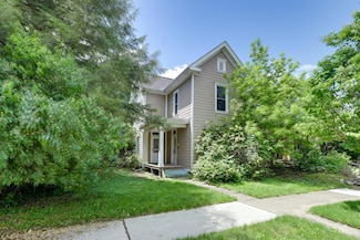 109 W Pacemont Rd, Columbus, OH 43202