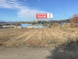 181 SW Hutchins St, Sutherlin, OR 97479