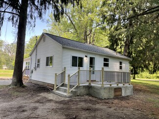 628 E Berrien St, Paw Paw, MI 49079