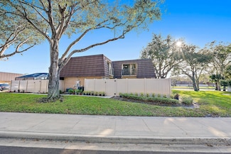 7105 71st Way, West Palm Beach, FL 33407