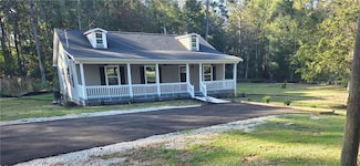 81 Lawanda Ln, Hiram, GA 30141