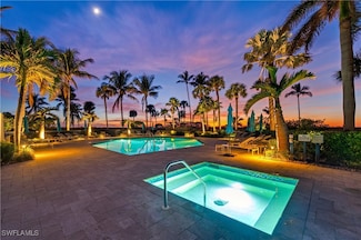 4551 Gulf Shore Blvd N Unit 405, Naples, FL 34103