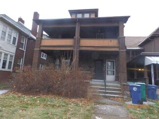 621 Chilton Ave, Niagara Falls, NY 14301