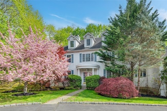 169 Cherry St, Katonah, NY 10536