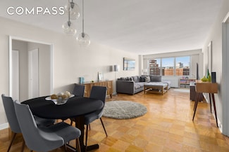 70-31 108th St Unit 12D, Forest Hills, NY 11375