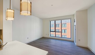 1 Canal St Unit 701, Boston, MA 02114