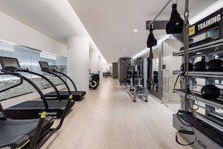 138 E 50th St Unit 51B, New York, NY 10022