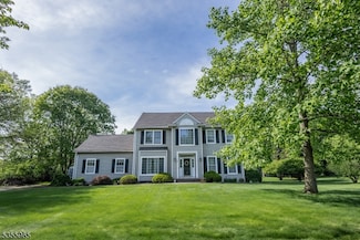 3 Ridgley St, Hackettstown, NJ 07840