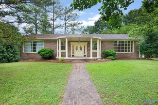 401 Cloverleaf Dr, Athens, AL 35611