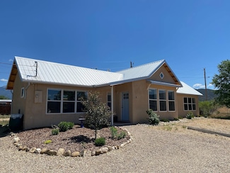 306 Cruz Alta Rd, Taos, NM 87571