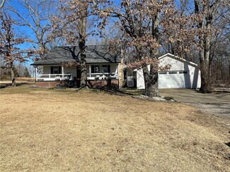 169 Red Cedar Blvd, Poplar Bluff, MO 63901