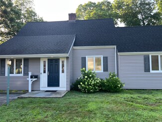 15 Fara Dr, Stamford, CT 06905
