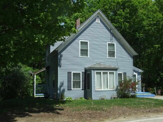 32 Artist Falls Rd, North Conway, NH 03860