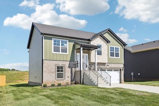 837 Macon Ln, Clarksville, TN 37042