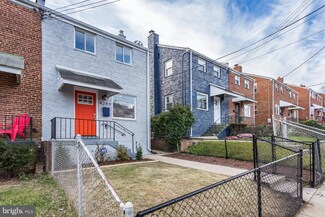 4249 Hildreth St SE, Washington, DC 20019