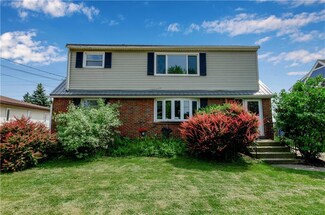121 Smith Dr, Buffalo, NY 14218