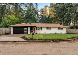 6300 Shakespeare St, Lake Oswego, OR 97035