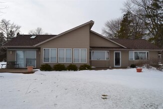 N4354 S Lakeshore Dr, Markesan, WI 53946