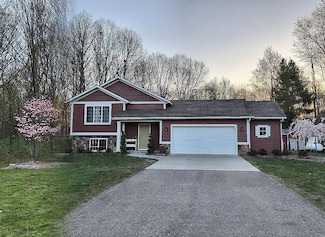 3469 Oak Branch Ct, Allegan, MI 49010