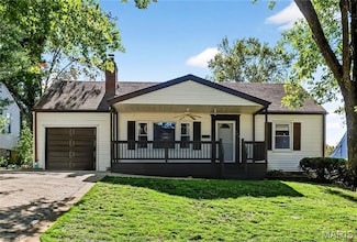 180 Doorack Ln, Saint Louis, MO 63122