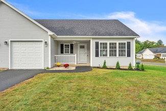 2 Gray Lock Ln Unit B, Deerfield, MA 01373