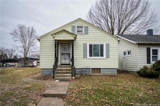 114 E Norwood Ave, Clarksville, IN 47129