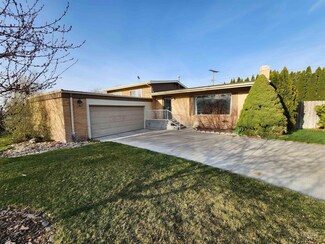 2863 Berkeley Ave, Burley, ID 83318