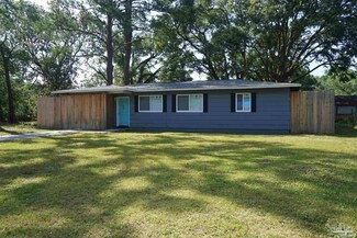 709 Beauvais Rd, Pensacola, FL 32505