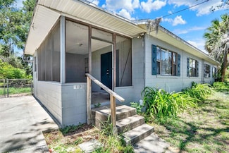 1220 Morin St Unit B, Eustis, FL 32726