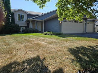 4265 Lake Ridge Dr, Big Lake, MN 55309