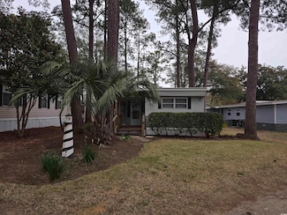 425 Delton Dr, Murrells Inlet, SC 29576
