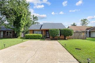 6856 Winchester St, Fayetteville, NC 28314