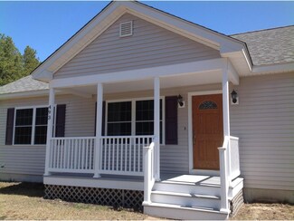 493 Silver Pine Ln, Tamworth, NH 03886