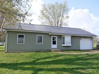 414 Skyline Dr, Piketon, OH 45661