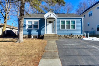 3 Maranda St, Worcester, MA 01604