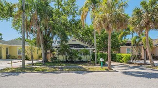 1742 9th St, Sarasota, FL 34236