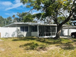 1308 Tuscola St, Clearwater, FL 33756