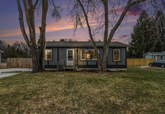 3515 Max Paulsen Dr, Muskegon, MI 49444