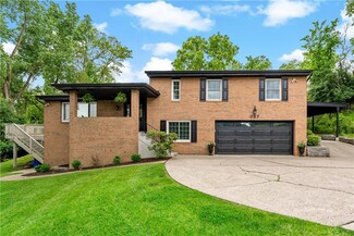 227 Shady Knoll Dr, Pittsburgh, PA 15220