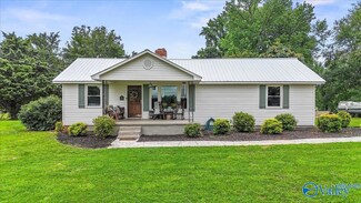 1760 Horseshoe Bend Rd, Scottsboro, AL 35769