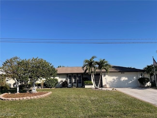 2121 SE 8th Terrace, Cape Coral, FL 33990