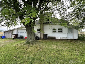 5063 Culbertson Rd, Greenville, OH 45331