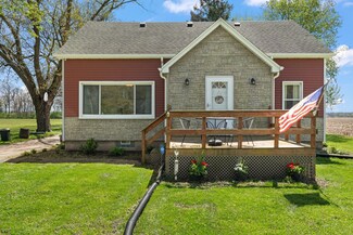 7022 W Us Highway 6, Union Mills, IN 46382