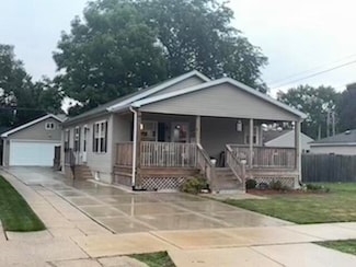 2318 Jerome Blvd, Racine, WI 53403