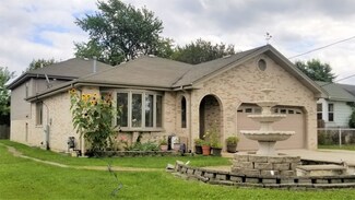 7239 S Roberts Rd, Bridgeview, IL 60455