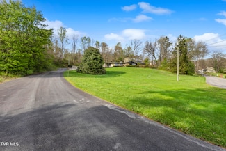 160 Greentree Circle Rd, Bristol, VA 24201