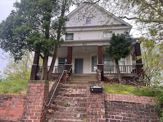 211 15th St NE, Canton, OH 44714