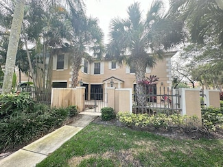 356 Prestwick Cir Unit 1, Palm Beach Gardens, FL 33418