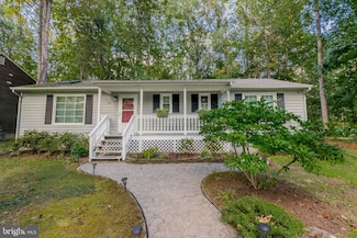 659 Lake Caroline Dr, Ruther Glen, VA 22546